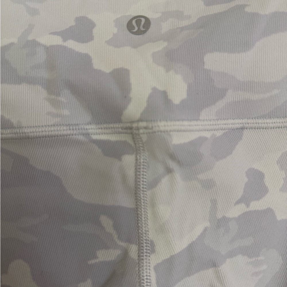 lululemon athletica Gray Camo Women Shorts - Picture 3 of 5